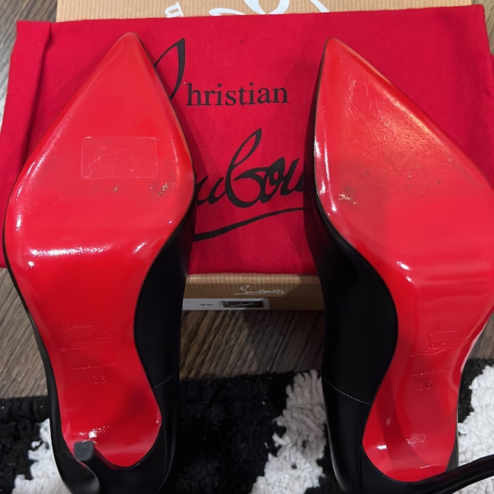 Authentic Louboutin So Kate red bottom heels👠 - Picture 3 of 6